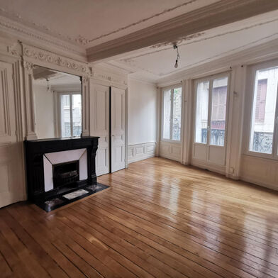 Appartement 4 pièces 800 €