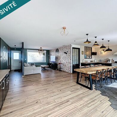 Maison 5 pièces 331500 €