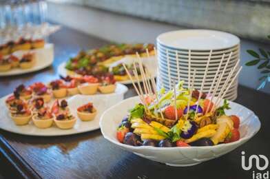 Commerce  650000 €