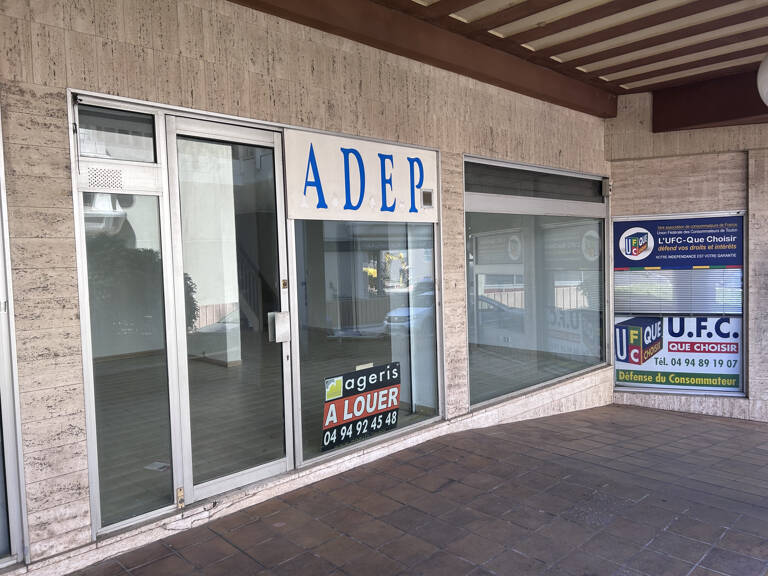 Local Professionel Toulon La Rode — photo 1