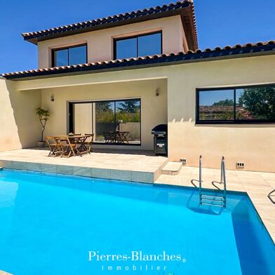 Maison 6 pièces 549000 €