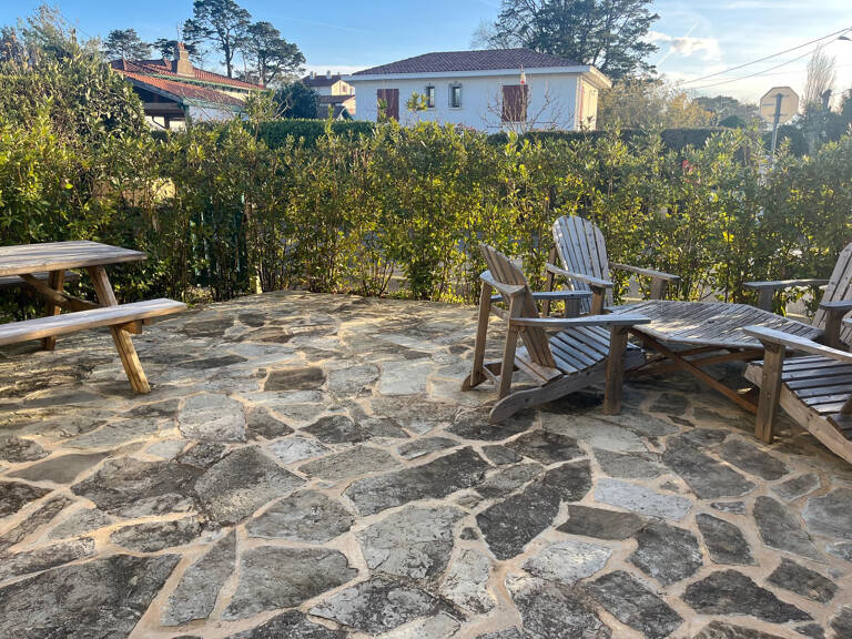 Appartement dans résidence historique à 5 minutes des plages — photo 1