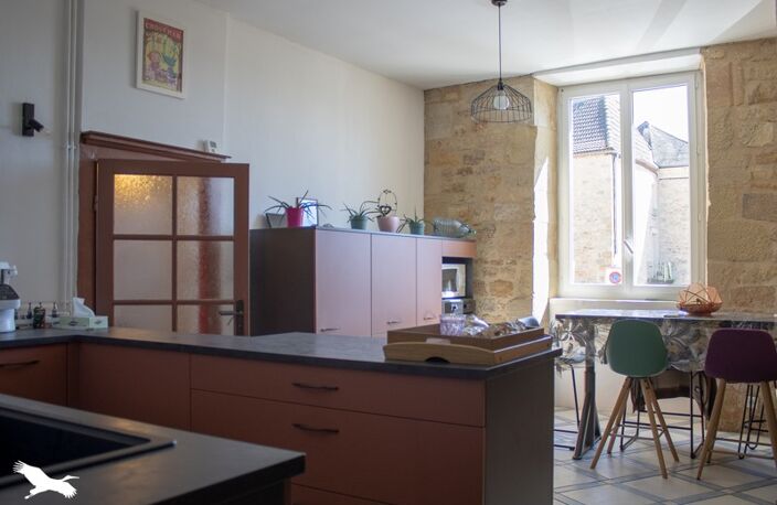 Maison de bourg de 8 pièces principales — photo 3