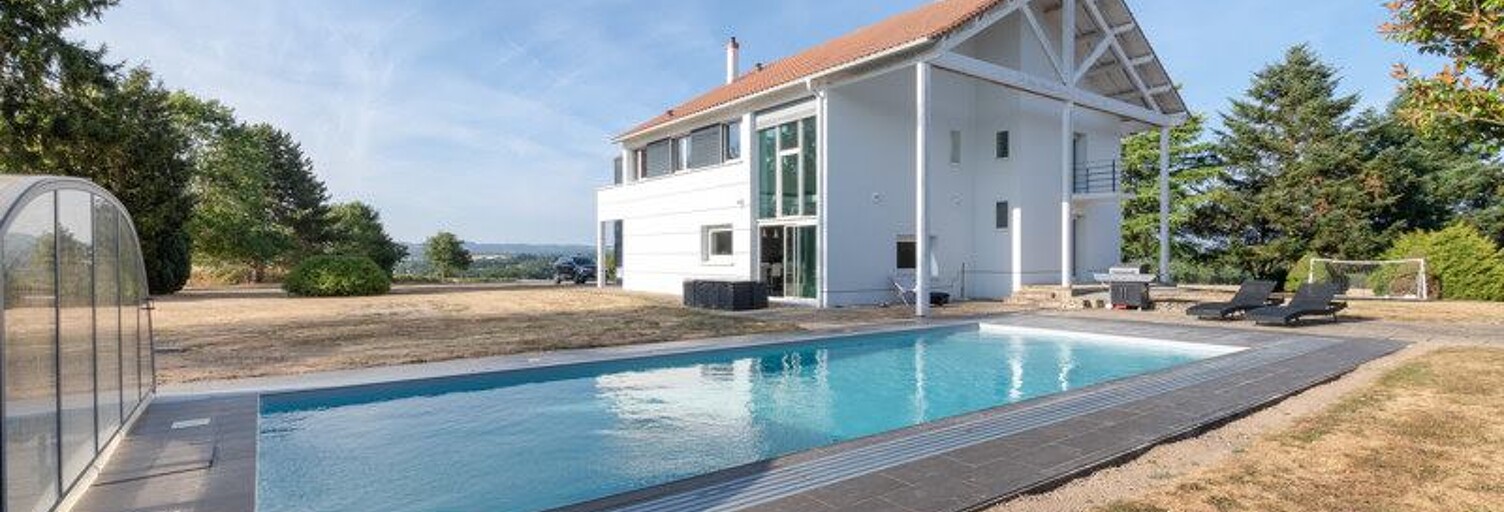 Maison 8 Pièces 210 m² à vendre à Oradour-sur-Glane (87520)