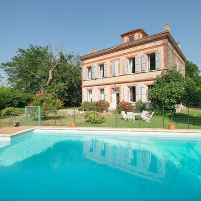 Maison 7 pièces 549900 €