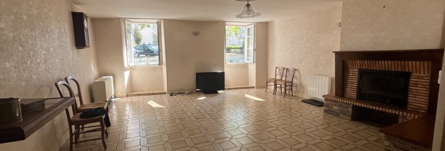 Maison 8 Pièces 198 m² à vendre à Bellac (87300)