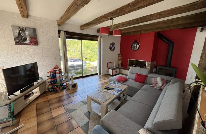 Maison en pierre de 5 pièces principales — photo 3