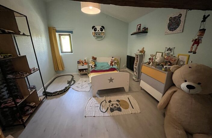 Maison en pierre de 5 pièces principales — photo 5