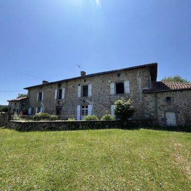 Maison 8 pièces 99372 €