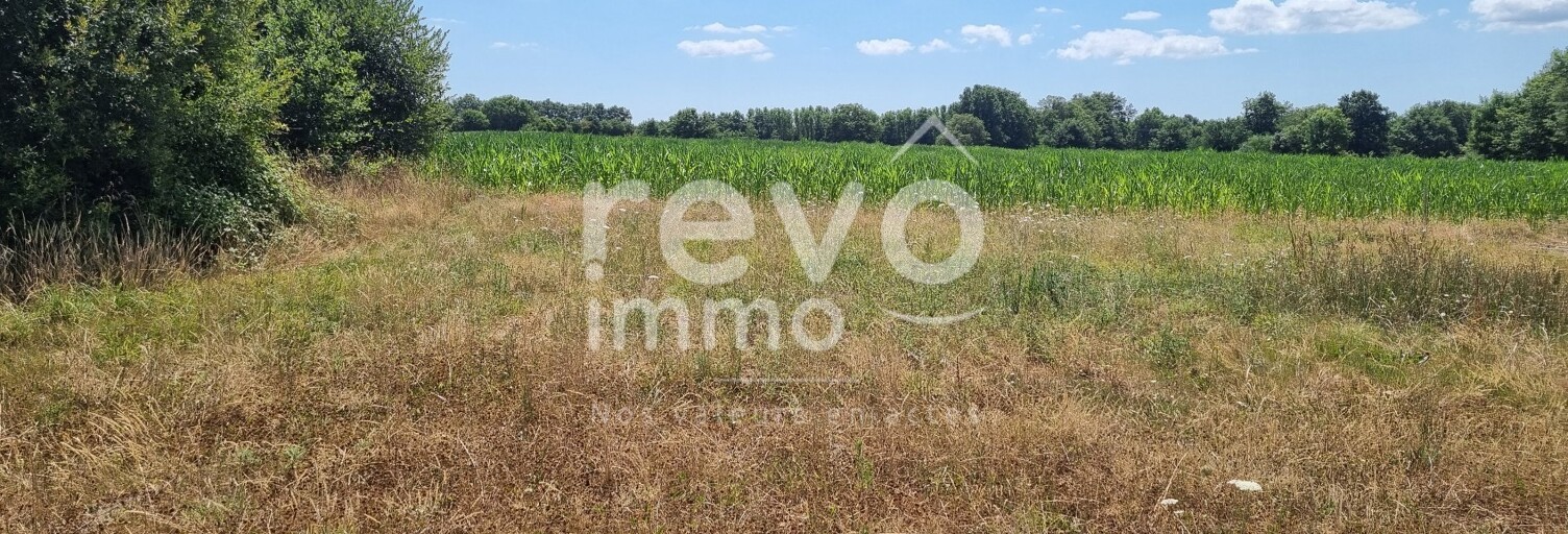 Terrain  409 m² à vendre à Saint-Étienne-du-Bois (85670)