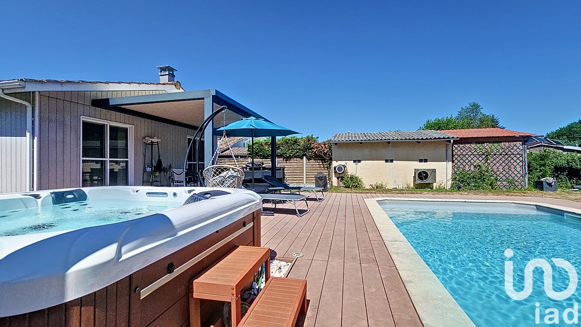 Vente Maison/villa 5 pièces - Photo 2