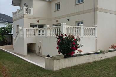 Maison 10 pièces 592000 €