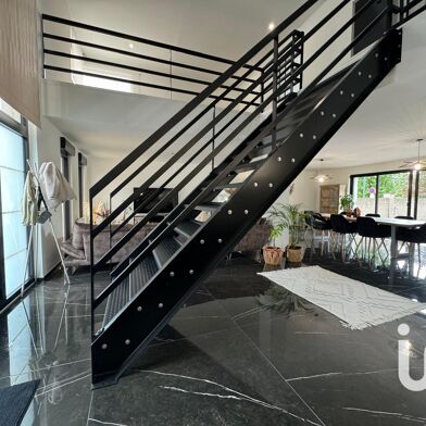 Maison 10 pièces 515500 €