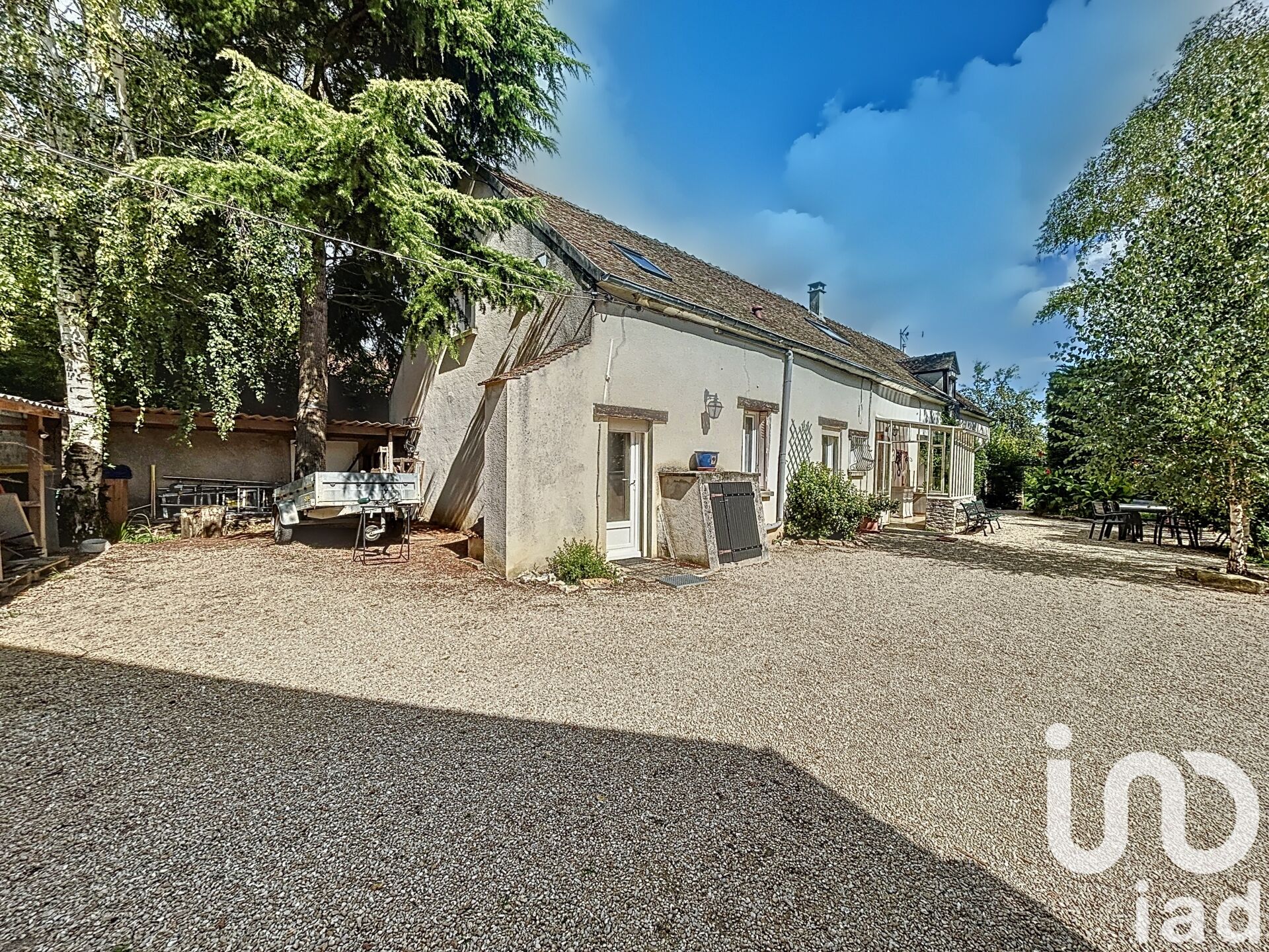 Bray-sur-Seine - 207m² - 8p. - 5ch.