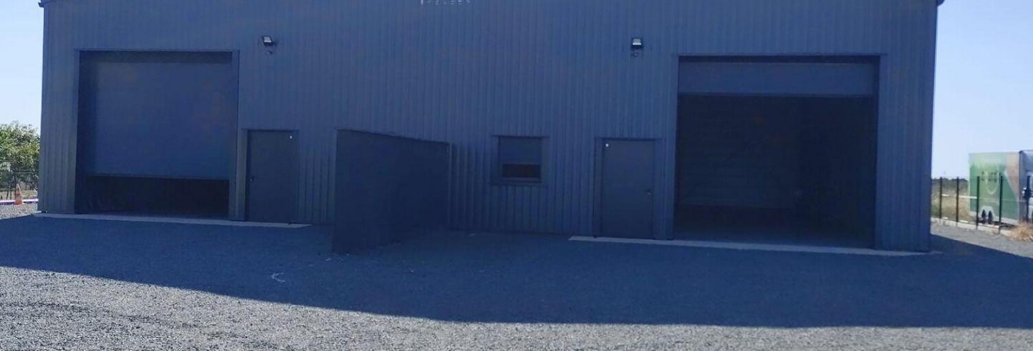 Commerce  198 m² à louer à Druye (37190)