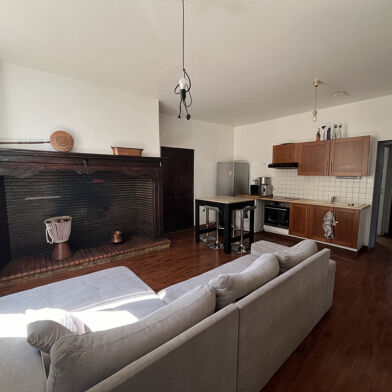 Appartement 3 pièces 122000 €