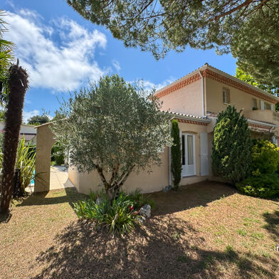 Maison 5 pièces 895400 €