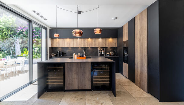 Villa / Maison 5 pièces  à vendre Marseille 11eme 13011