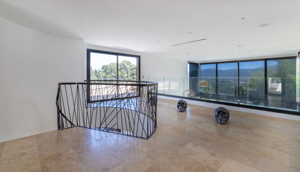 Villa / Maison 5 pièces  à vendre Marseille 11eme 13011