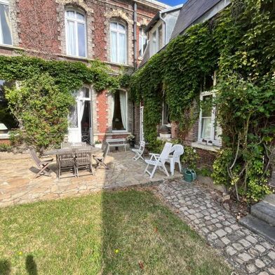 Maison 12 pièces 285000 €