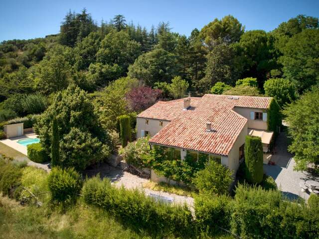 En Exclusivité à Forcalquier, accès au centre-ville à pied en 10 minutes — photo du bien