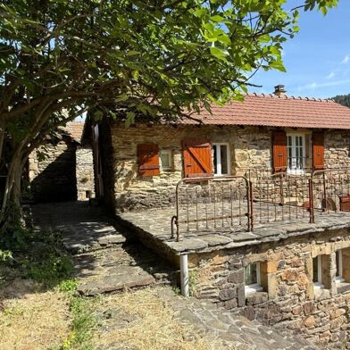 Maison 5 pièces 381900 €