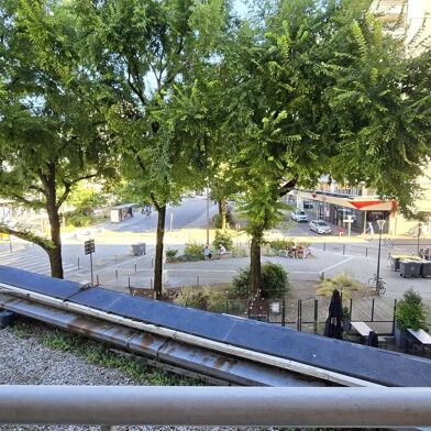 Appartement 4 pièces 262500 €