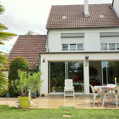 Maison 6 pièces 222600 €