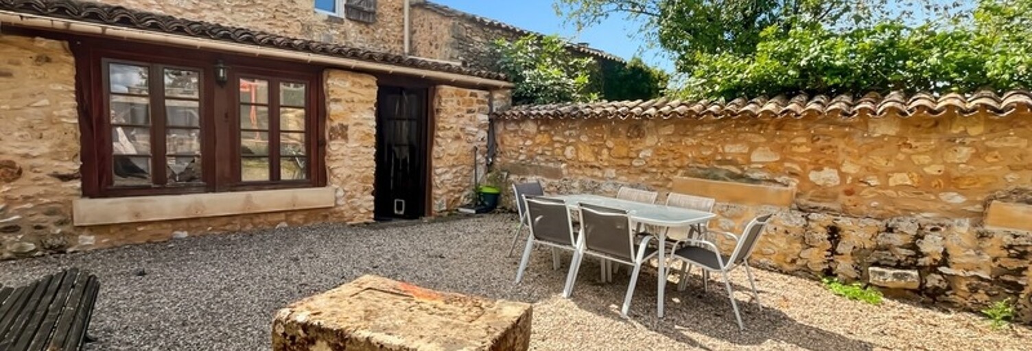 Maison 5 Pièces 135 m² à vendre à Lolme (24540)