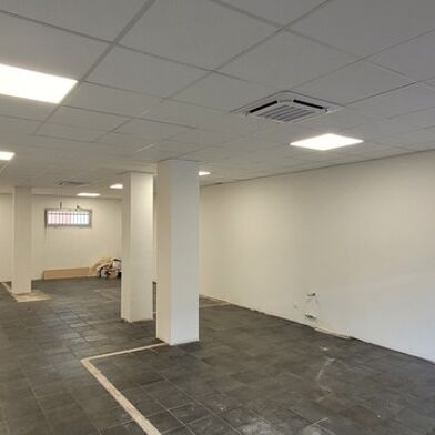 Commerce 2 pièces 1345 €