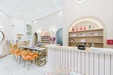 Commerce 3 pièces 69000 €