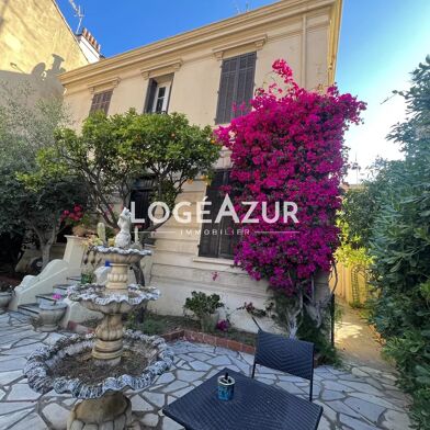 Maison 6 pièces 680000 €