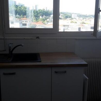 Appartement 4 pièces 1490 €