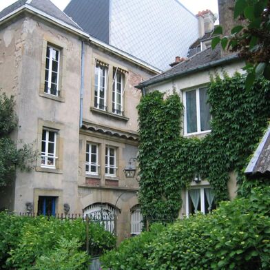 Immeuble  330000 €