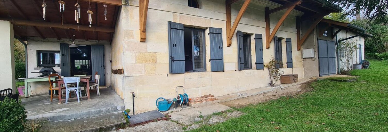 Maison 2 Pièces 99 m² à vendre à Bourg (33710)