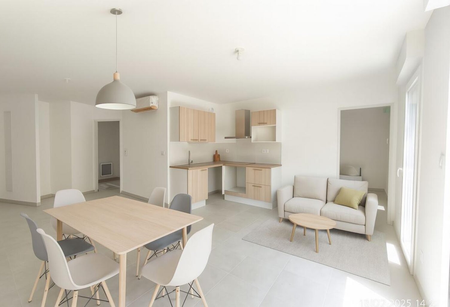Appartement À Vendre — photo 1