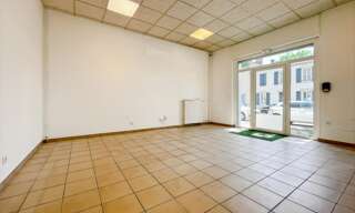 Bureau  73 m² à louer à Mont-de-Marsan (40000)