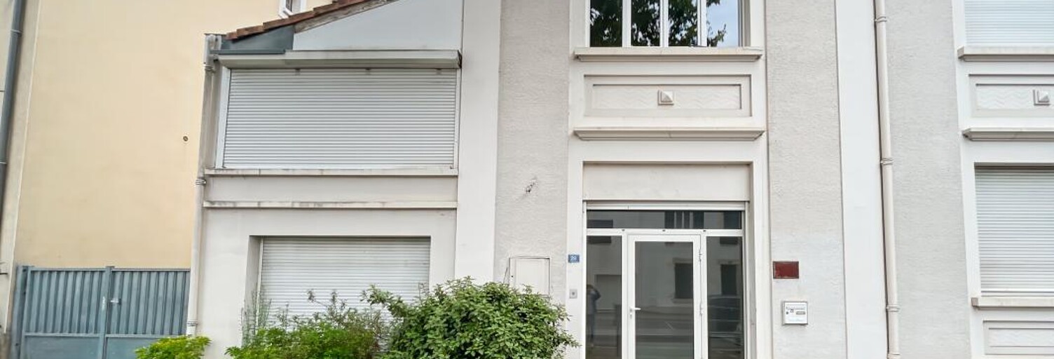 Bureau  73 m² à louer à Mont-de-Marsan (40000)