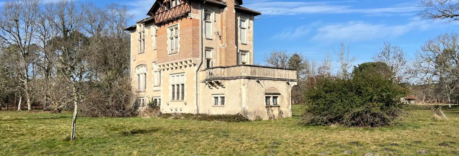 Maison 9 Pièces 297 m² à vendre à Retjons (40120)