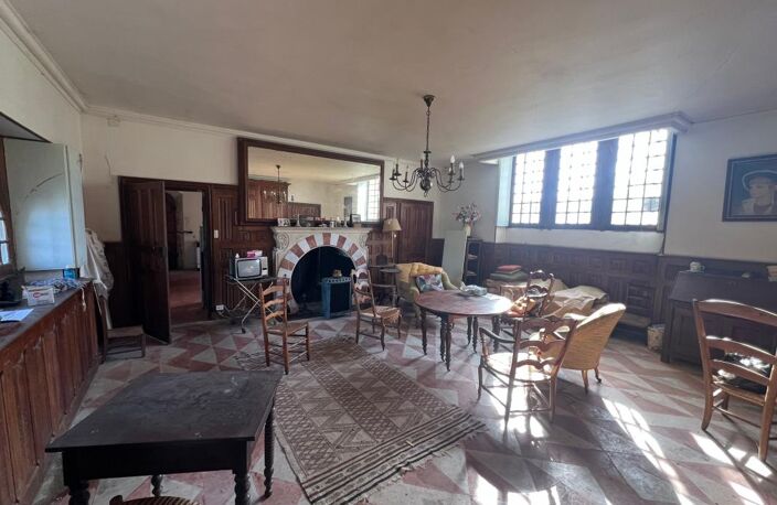 Ensemble immobilier de caractère avec 7 hectares de terrain — photo 3