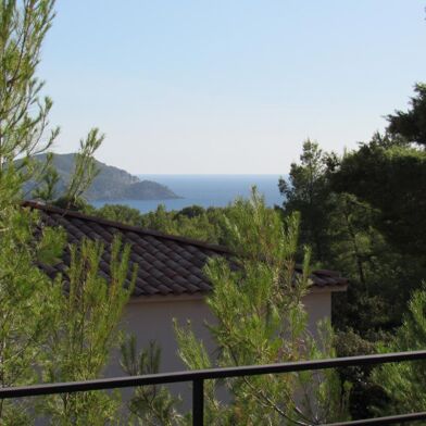 Appartement 4 pièces 2280 €