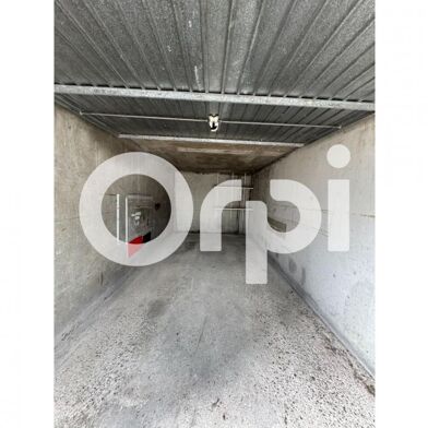 Garage  15000 €