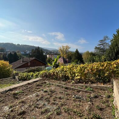 Appartement 4 pièces 180000 €