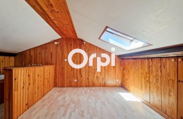 Duplex avec vue degagée et stationnements – Saint-Martin-en-Haut — photo 4