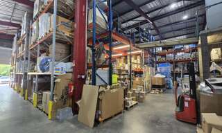 Local industriel  1200 m² à louer à Le Port (97420)