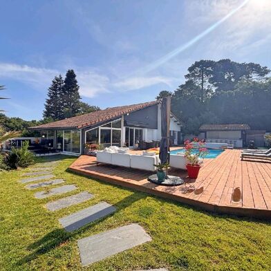 Maison 5 pièces 999000 €