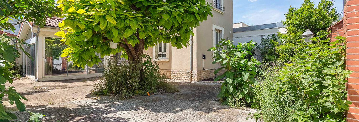 Maison 5 Pièces 111 m² à vendre à Villeurbanne (69100)