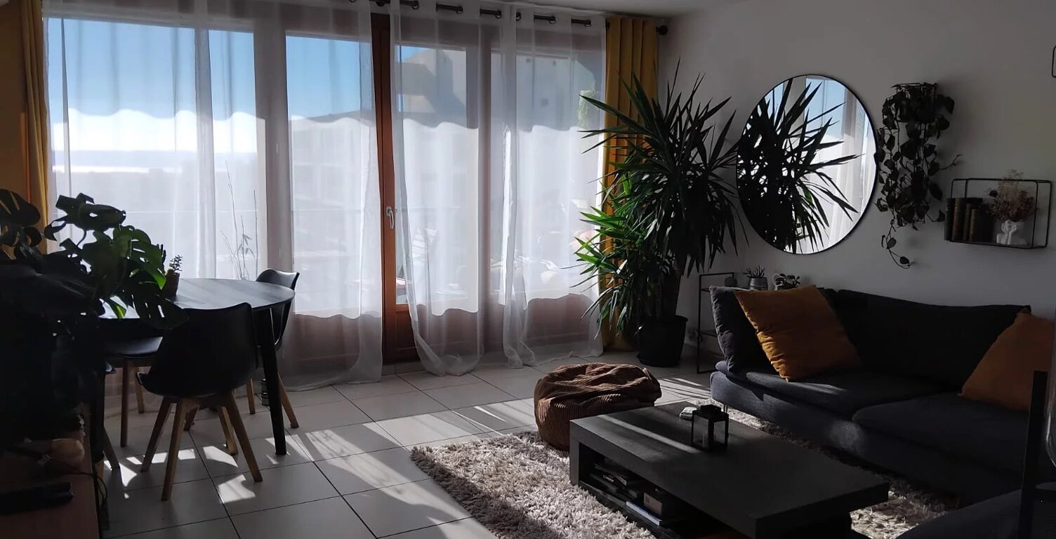 À vendre – Appartement T3/4 entièrement rénové –Montolivet — photo 1