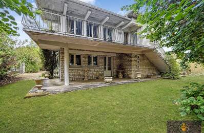 Maison en pierre avec fort potentiel — photo du bien