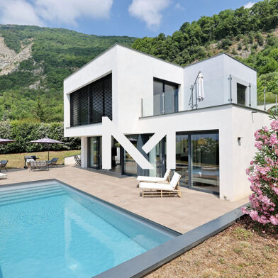 Maison 6 pièces 998000 €
